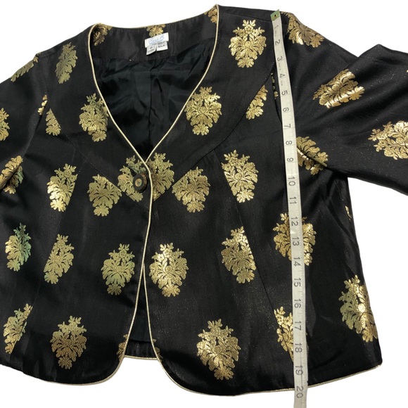Sera B 100% Silk Oriental style Embossed cropped Blazer vintage made in USA - Picture 8 of 16